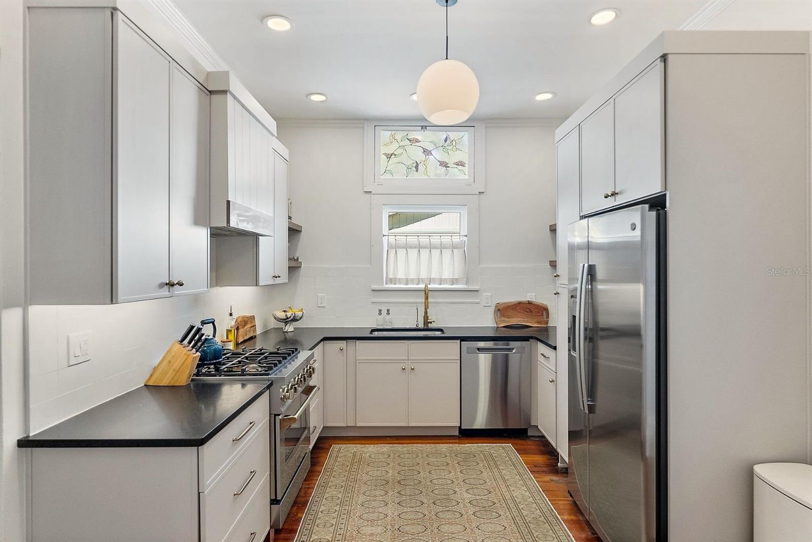 1104 12TH ST, ST PETERSBURG, FL, 33705