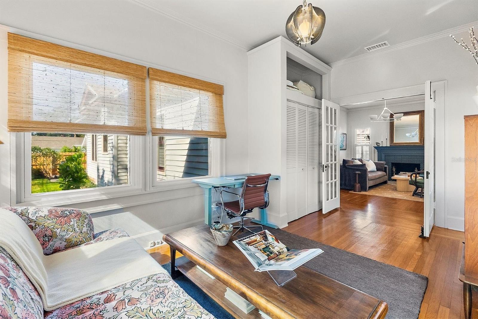 1104 12TH ST, ST PETERSBURG, FL, 33705