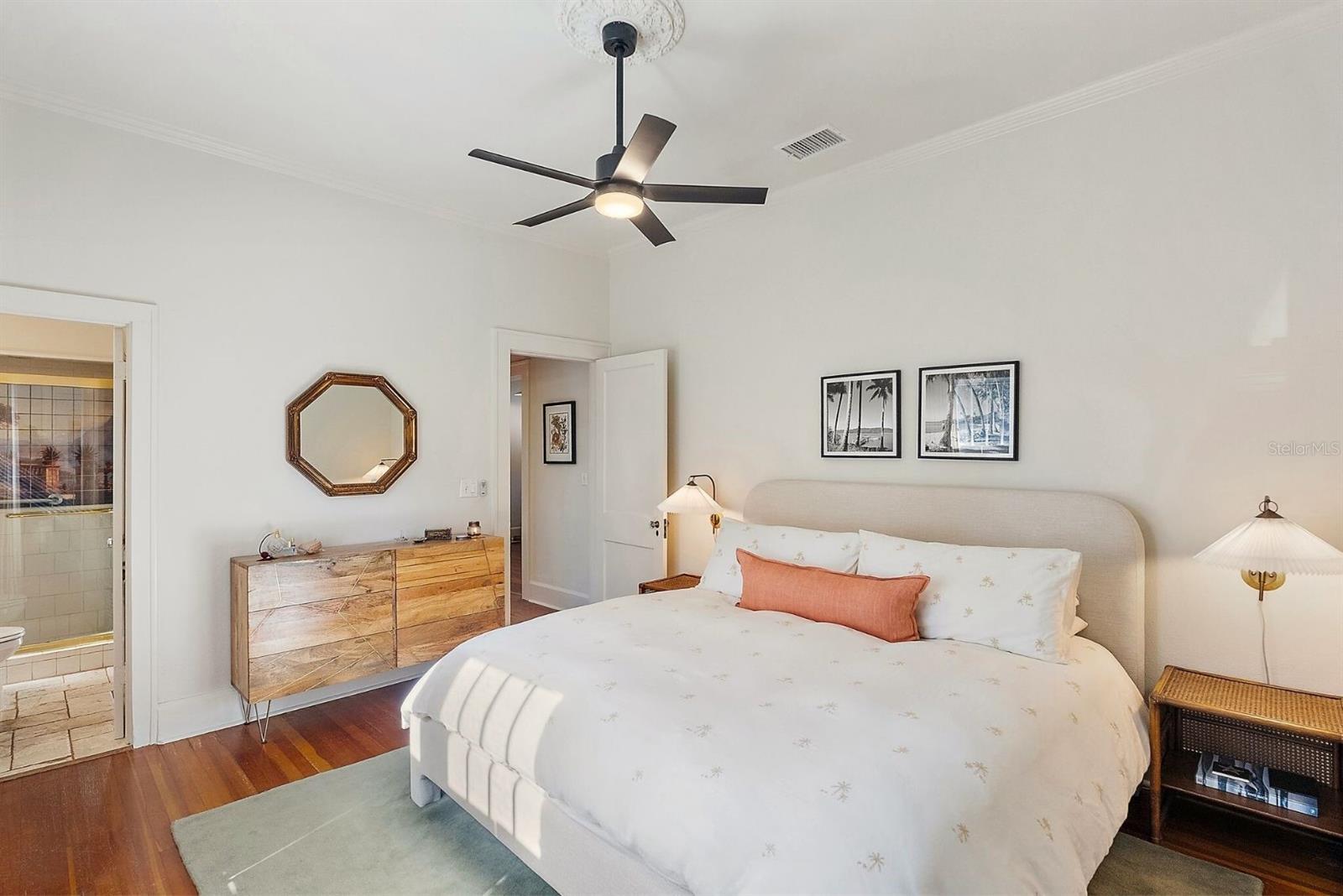 1104 12TH ST, ST PETERSBURG, FL, 33705