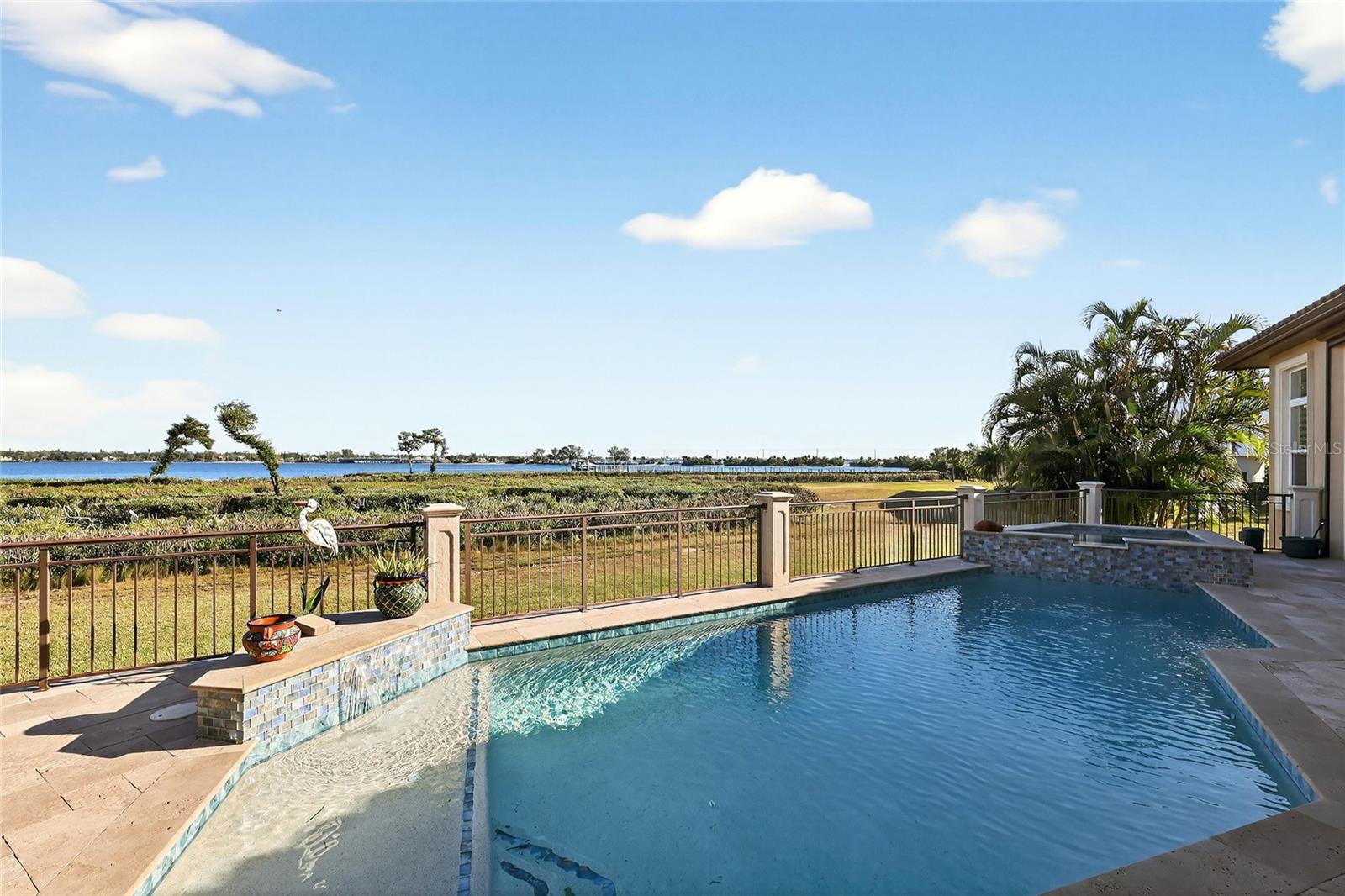 A4672159 Property Photo