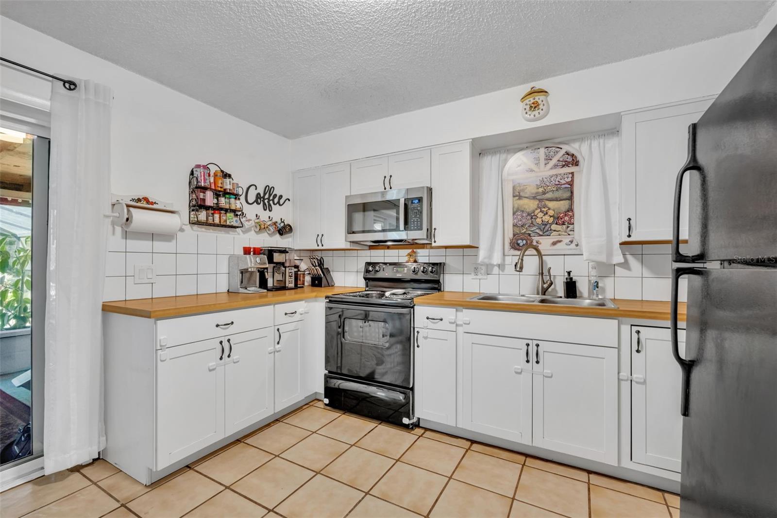 2301 PINE HILL PL, ORANGE CITY, FL, 32763