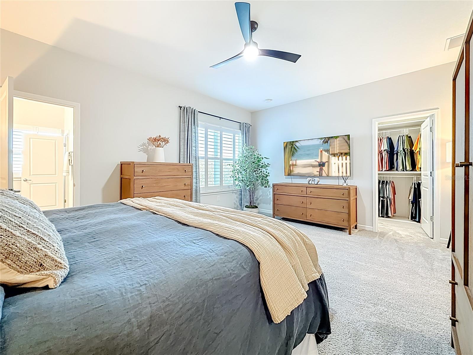 373 SANDBAR AVE NE, ST PETERSBURG, FL, 33716