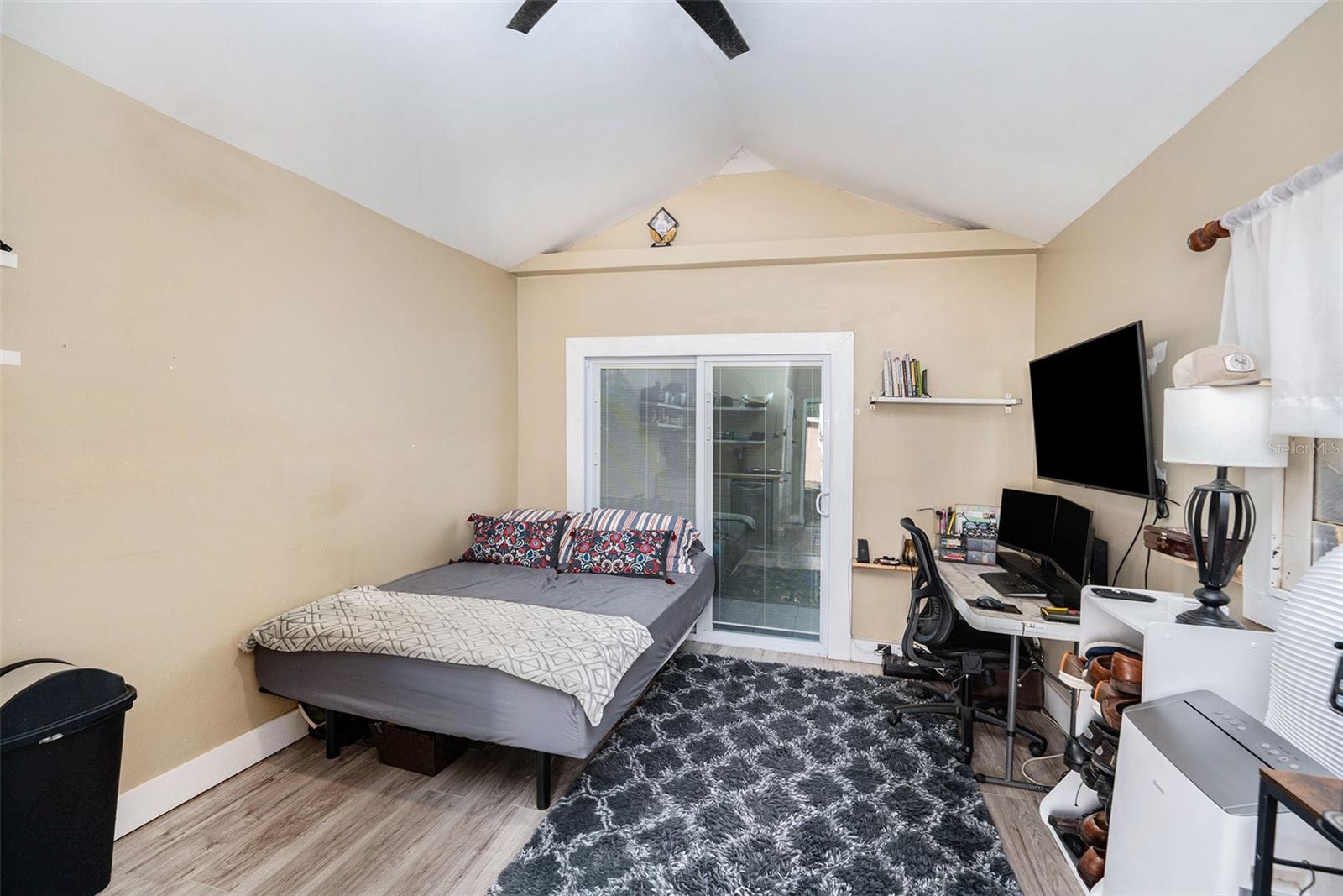 2024 OAKDALE WAY, CLEARWATER, FL, 33755