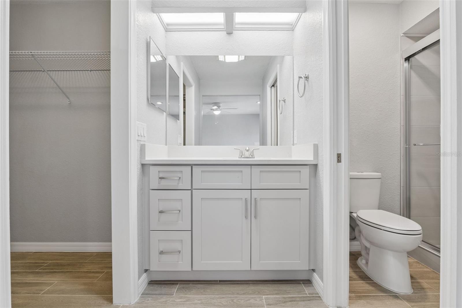 1932 MAPLE CIR #1932, TAVARES, FL, 32778