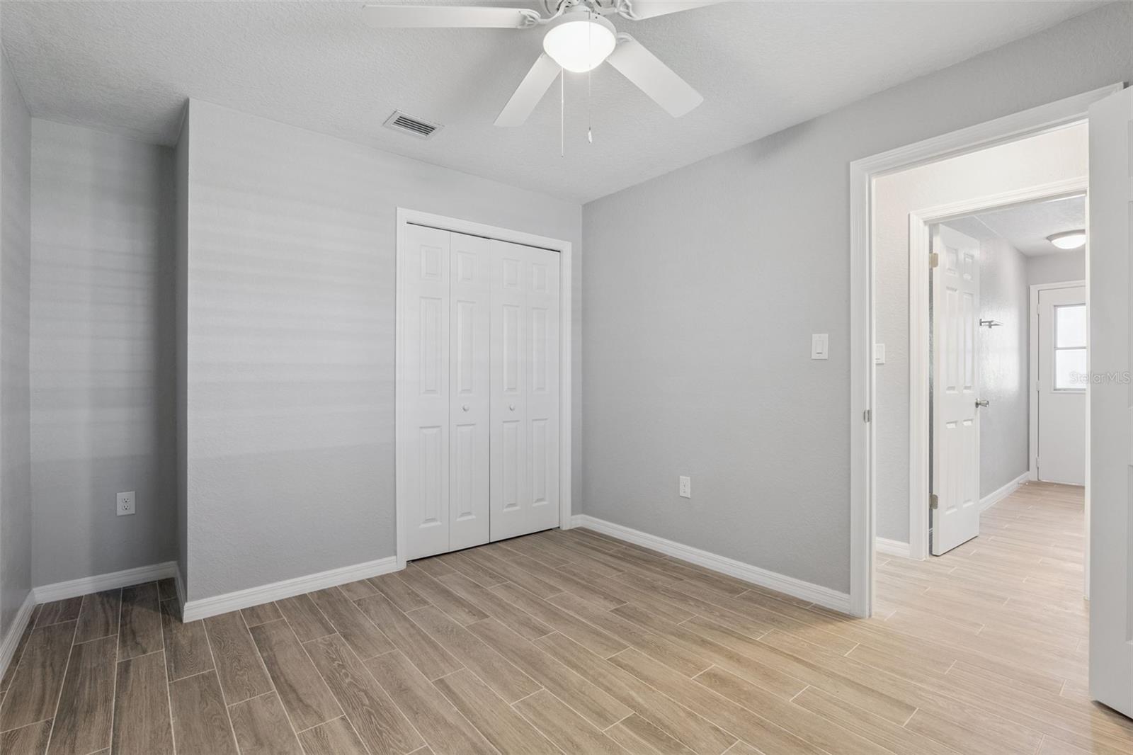 1932 MAPLE CIR #1932, TAVARES, FL, 32778