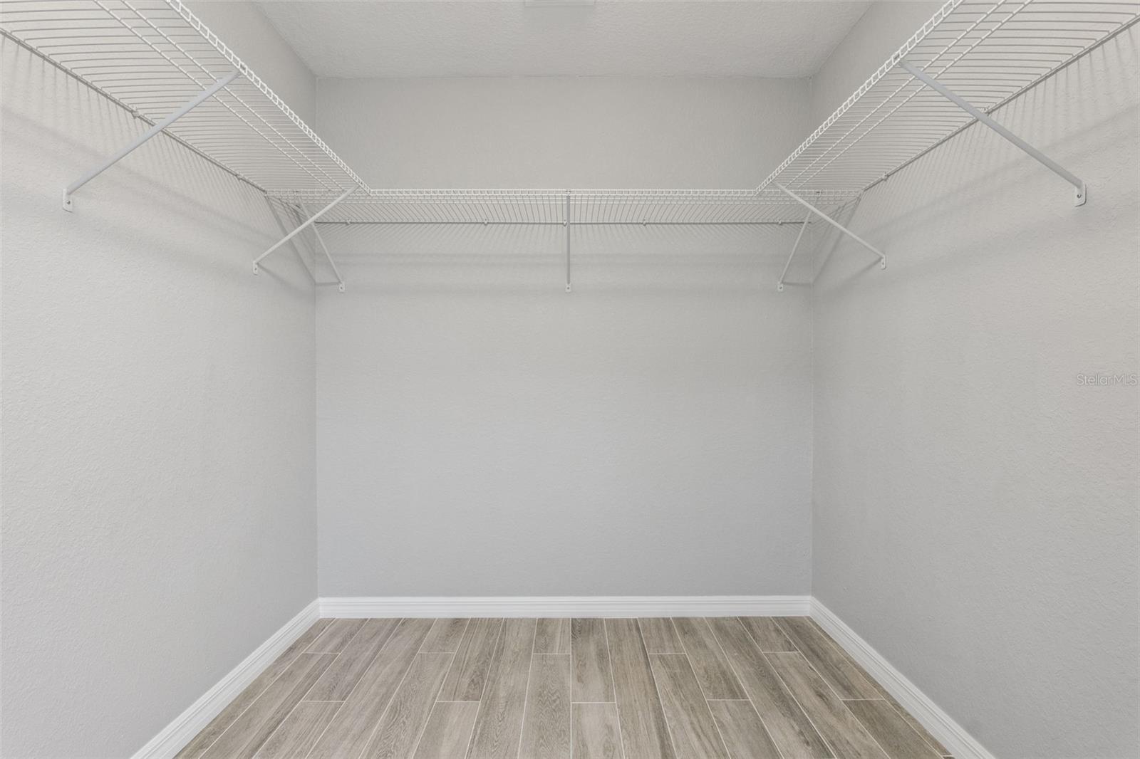 1932 MAPLE CIR #1932, TAVARES, FL, 32778