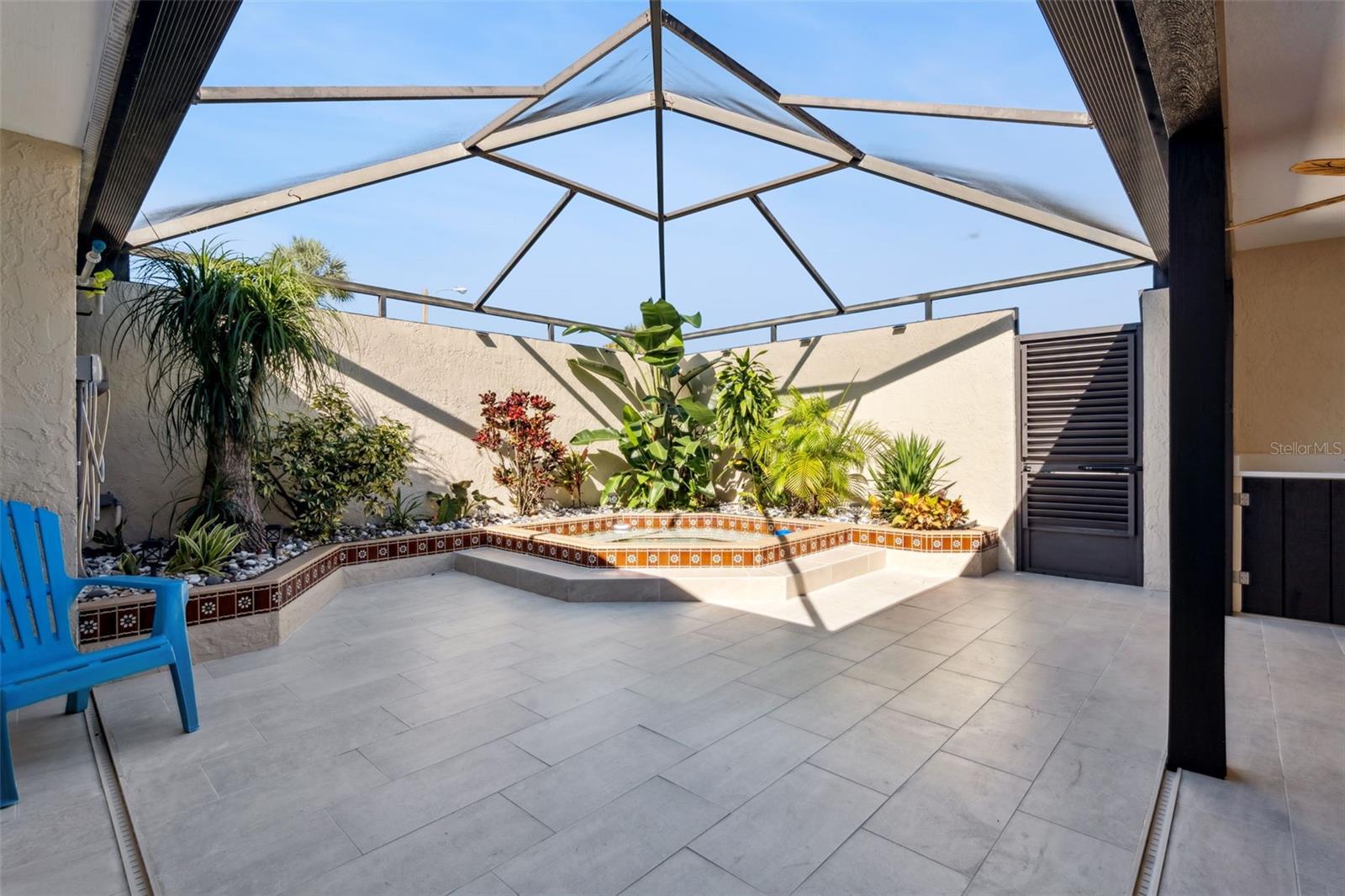 1932 MAPLE CIR #1932, TAVARES, FL, 32778