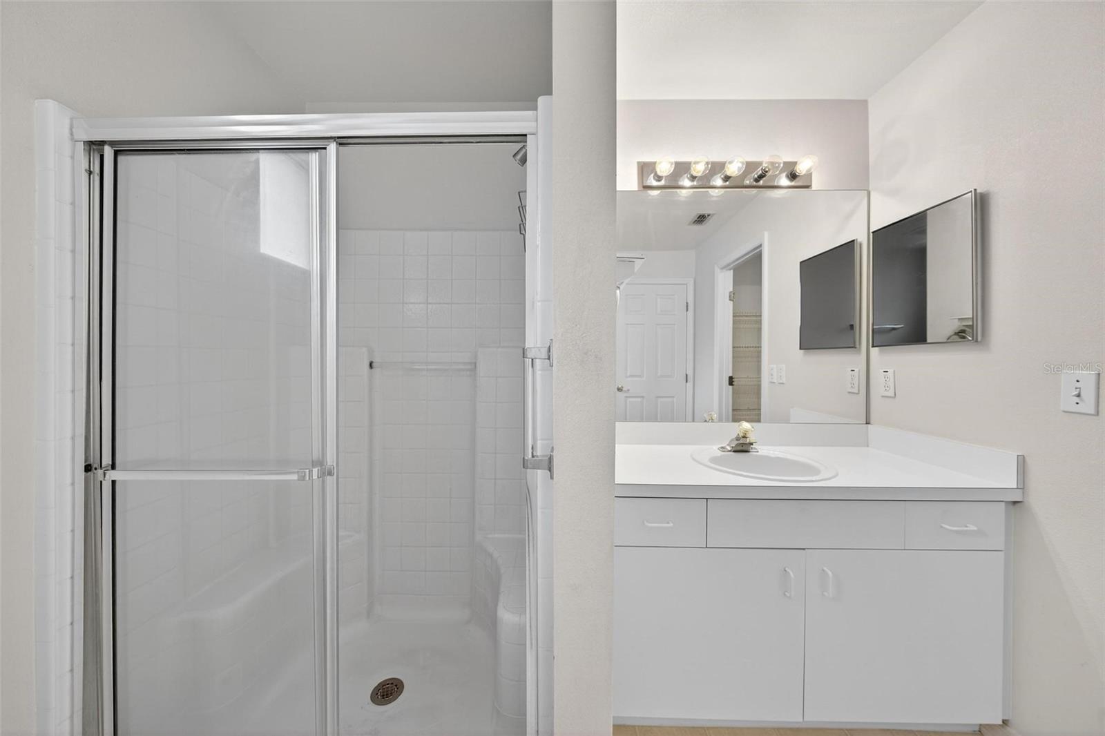 4217 CHAMBERLAIN WAY, CLERMONT, FL, 34711