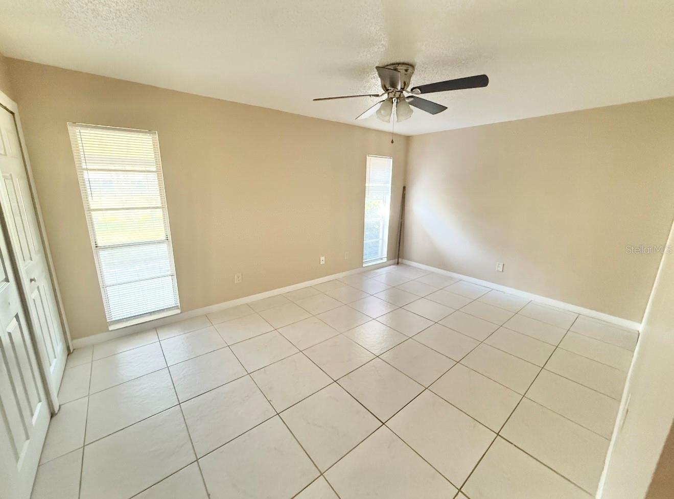 810 ROYAL PALM DR, KISSIMMEE, FL, 34743