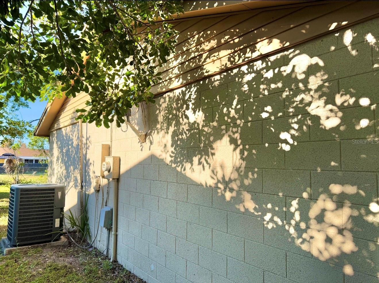 810 ROYAL PALM DR, KISSIMMEE, FL, 34743