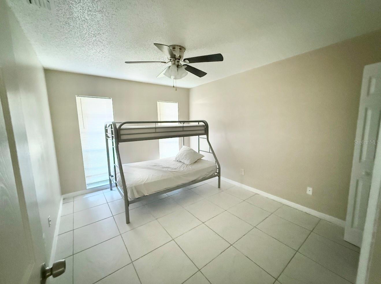 810 ROYAL PALM DR, KISSIMMEE, FL, 34743