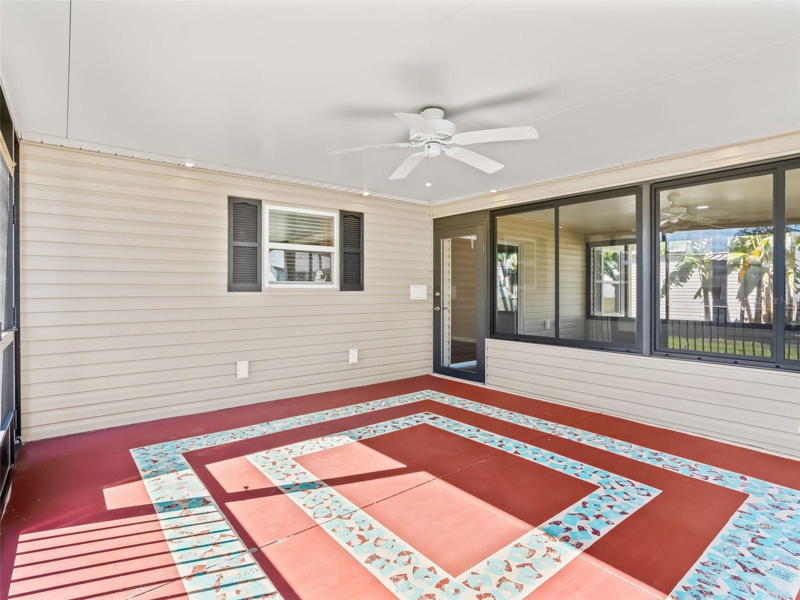 828 SILVER OAK AVE, THE VILLAGES, FL, 32159