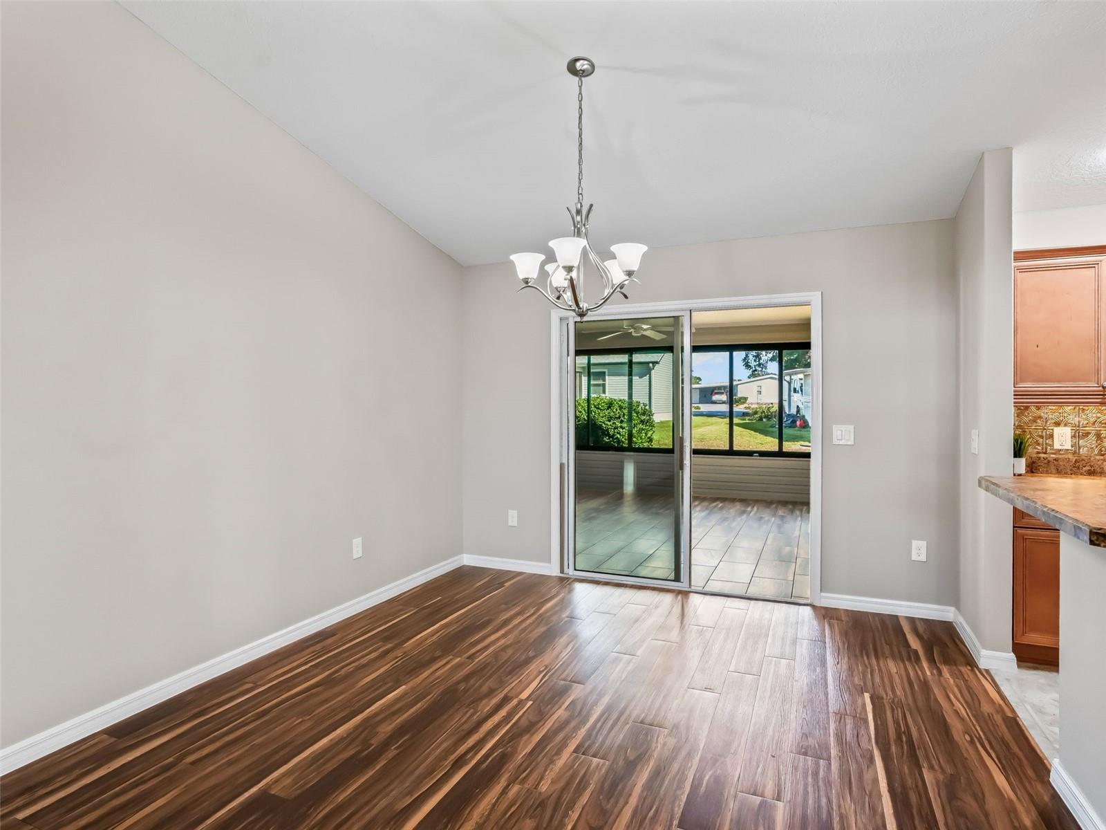 828 SILVER OAK AVE, THE VILLAGES, FL, 32159