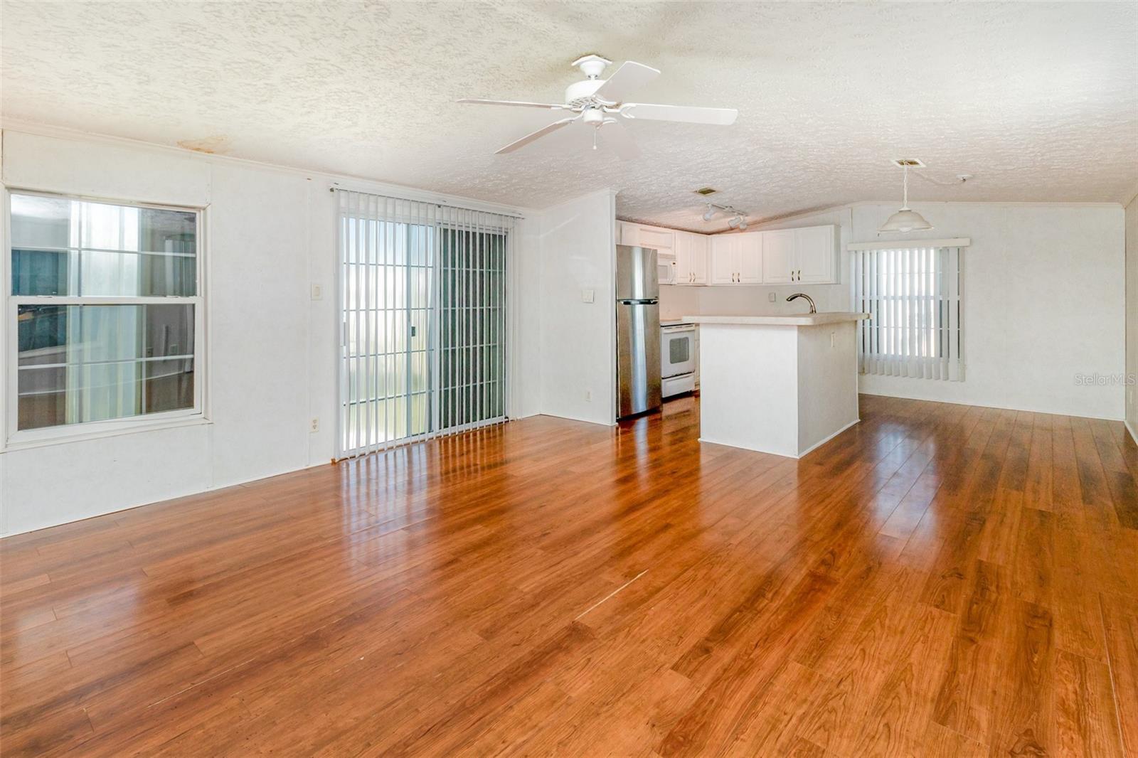 10 HOLLAND DR, PUNTA GORDA, FL, 33950