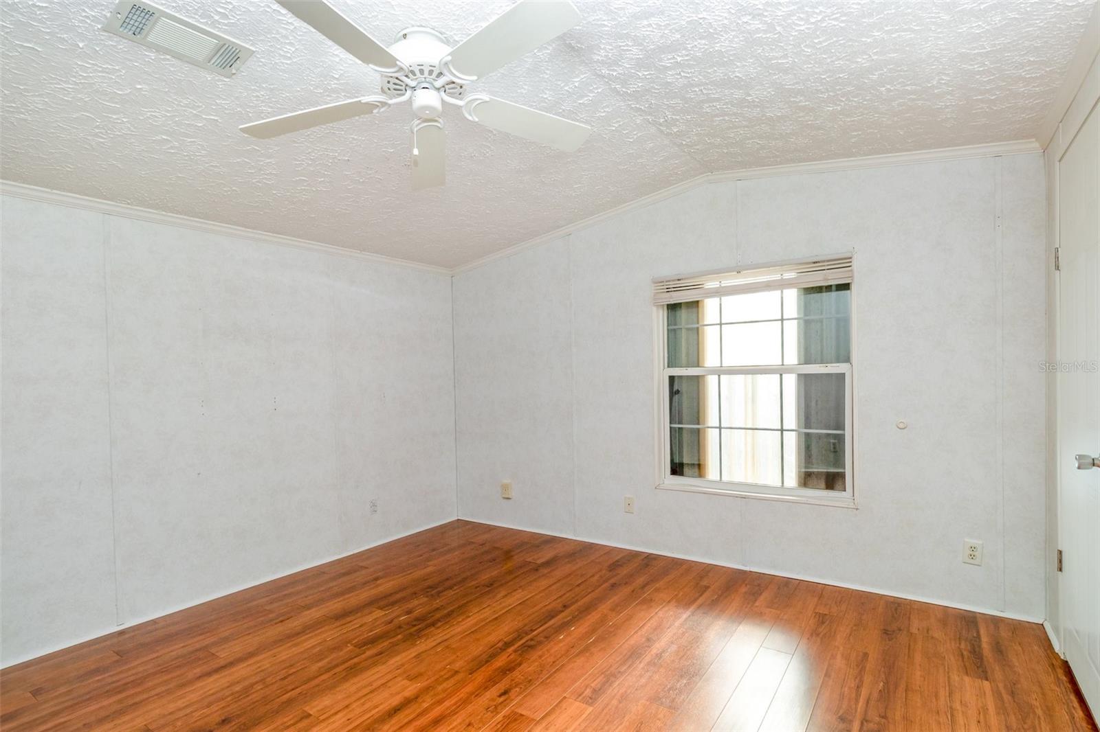 10 HOLLAND DR, PUNTA GORDA, FL, 33950