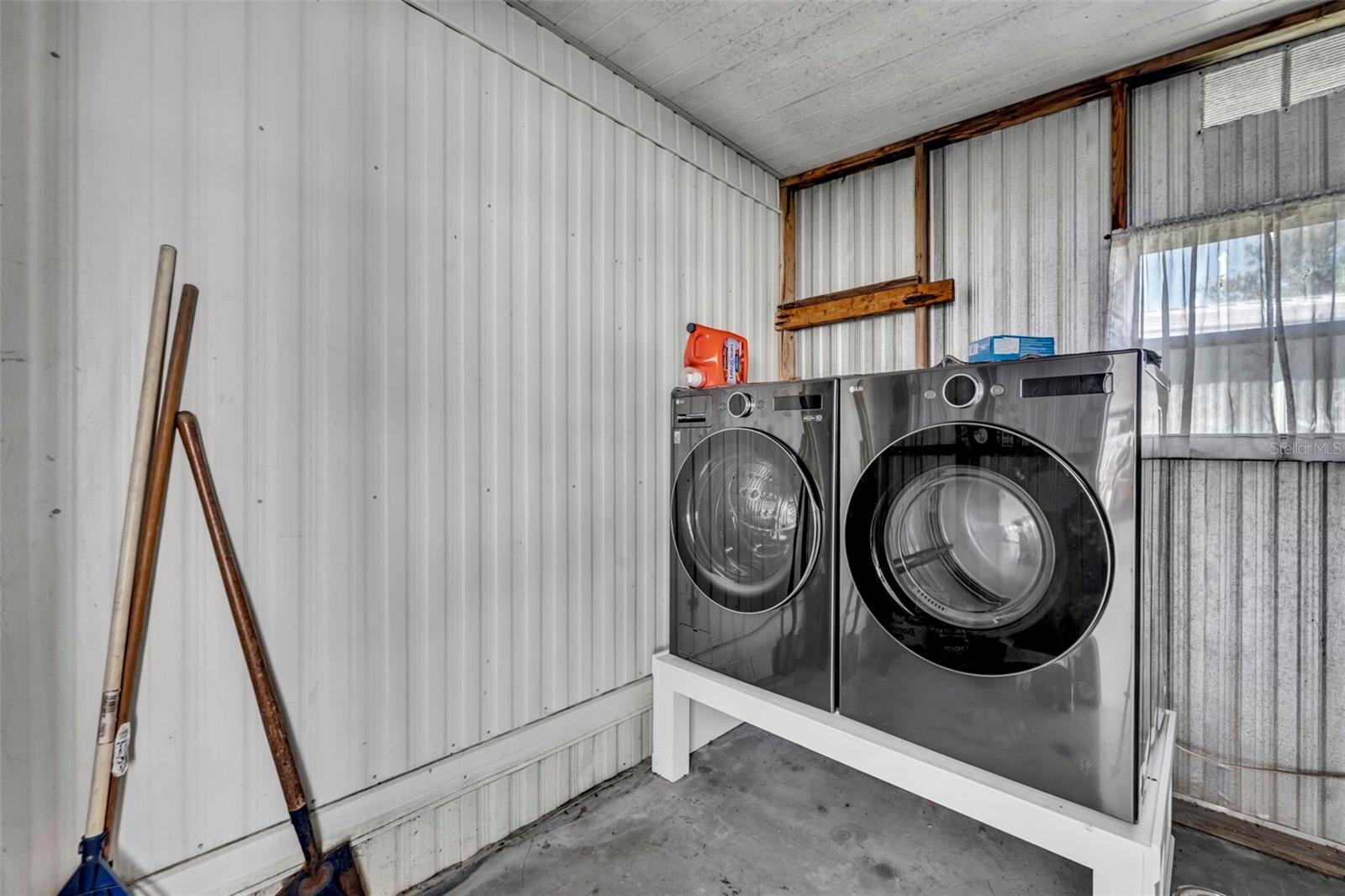 G5104556 Property Photo