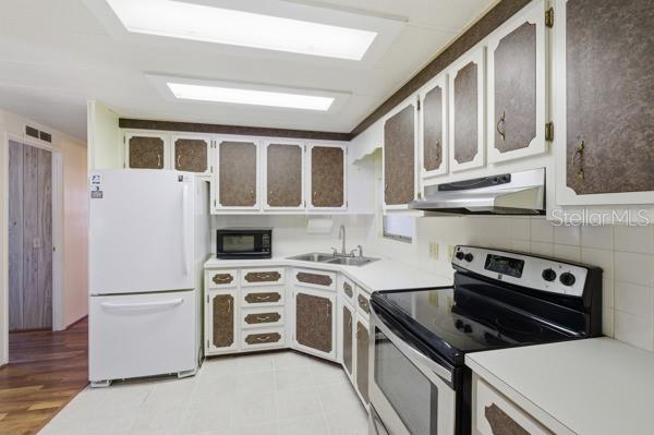 G5104557 Property Photo