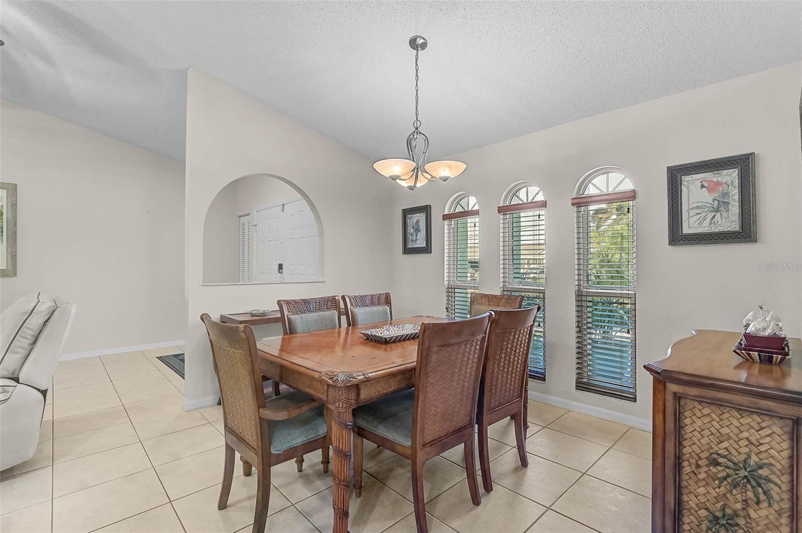 19010 MCGRATH CIR, PORT CHARLOTTE, FL, 33948