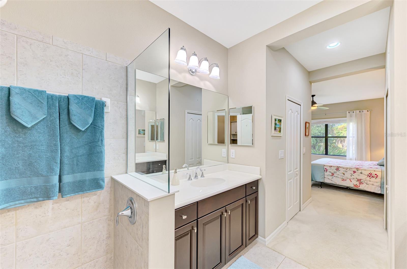 11413 OKALOOSA DR, VENICE, FL, 34293