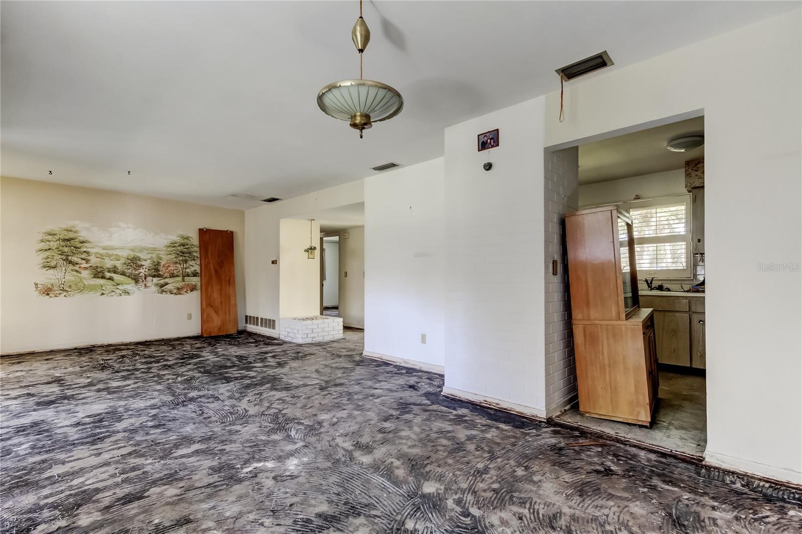 2364 6TH AVE SW, LARGO, FL, 33770