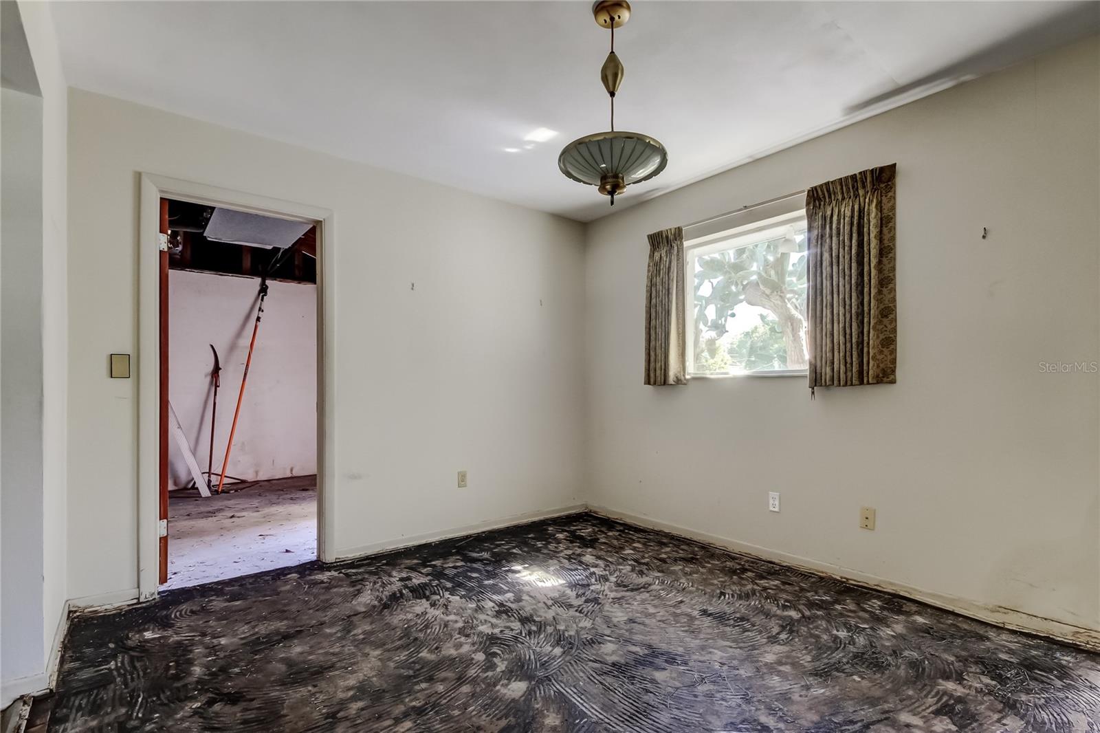 2364 6TH AVE SW, LARGO, FL, 33770