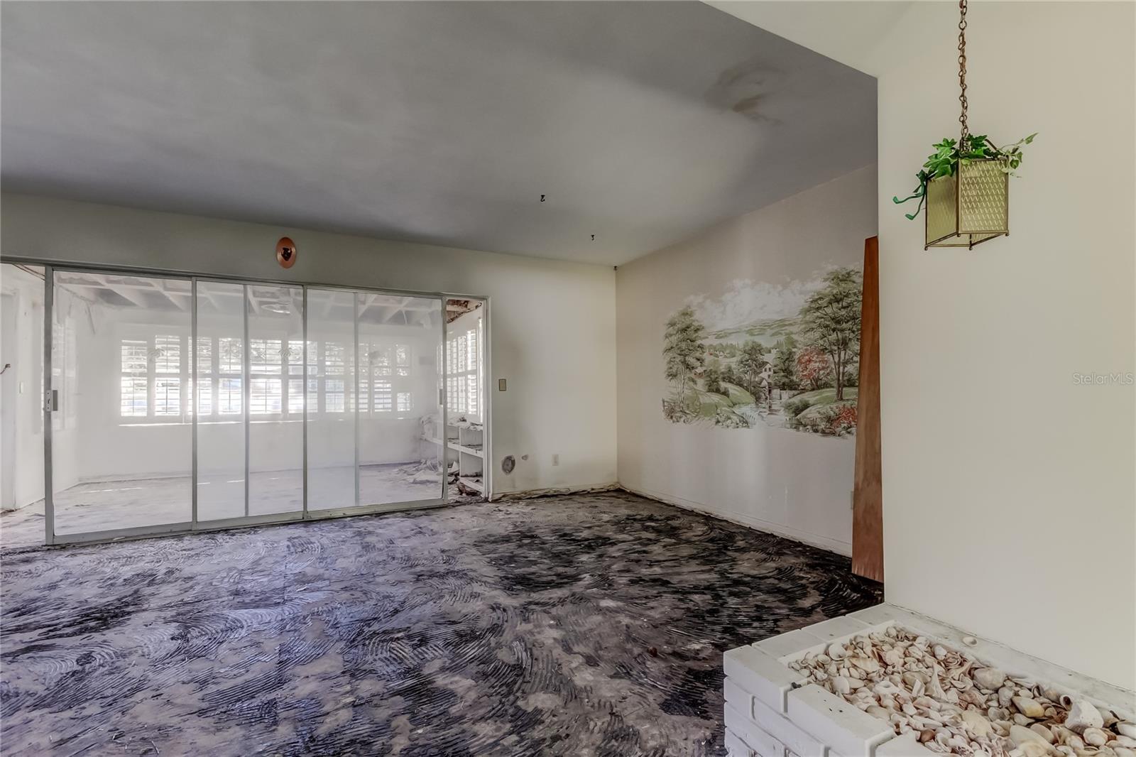 2364 6TH AVE SW, LARGO, FL, 33770