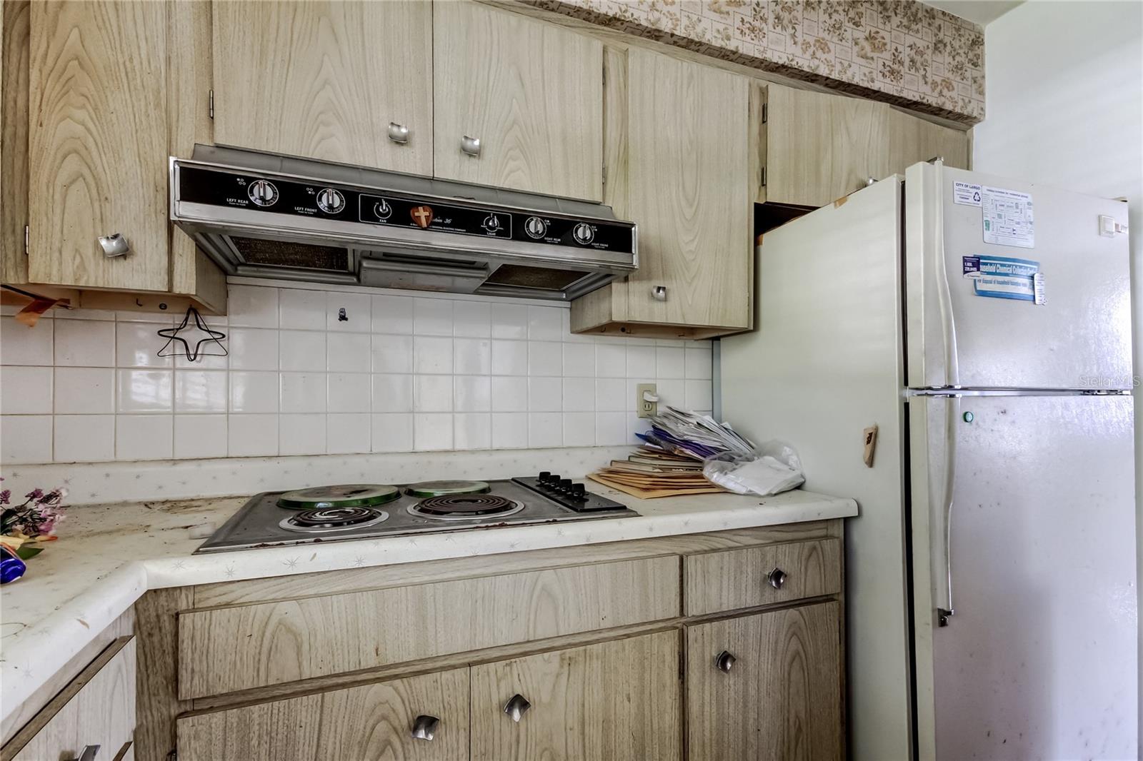 2364 6TH AVE SW, LARGO, FL, 33770