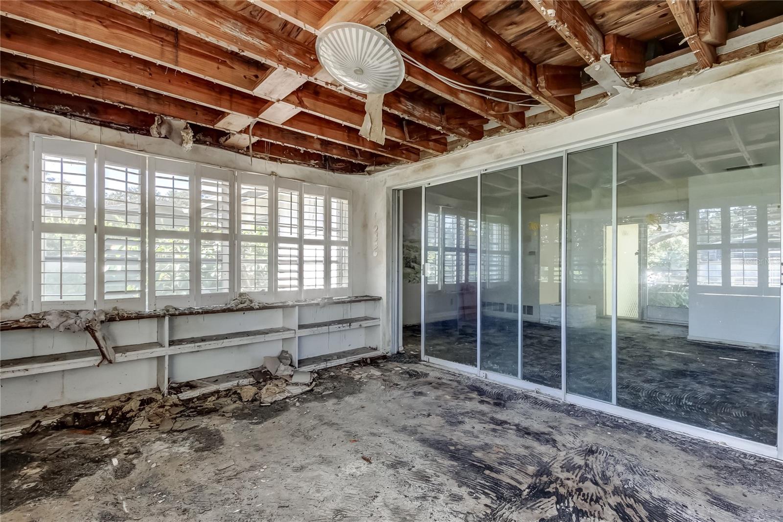 2364 6TH AVE SW, LARGO, FL, 33770