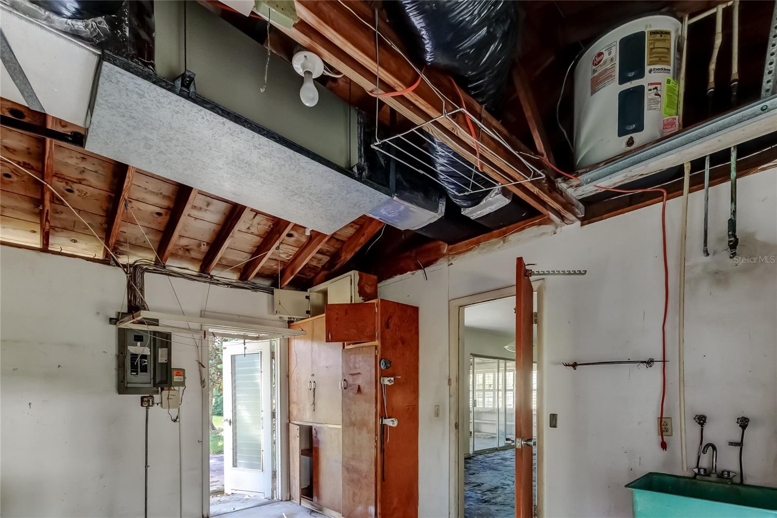 2364 6TH AVE SW, LARGO, FL, 33770