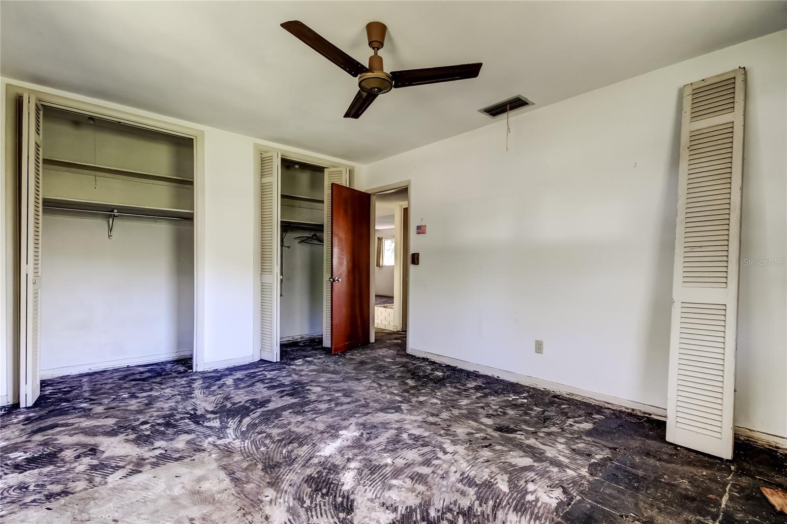 2364 6TH AVE SW, LARGO, FL, 33770