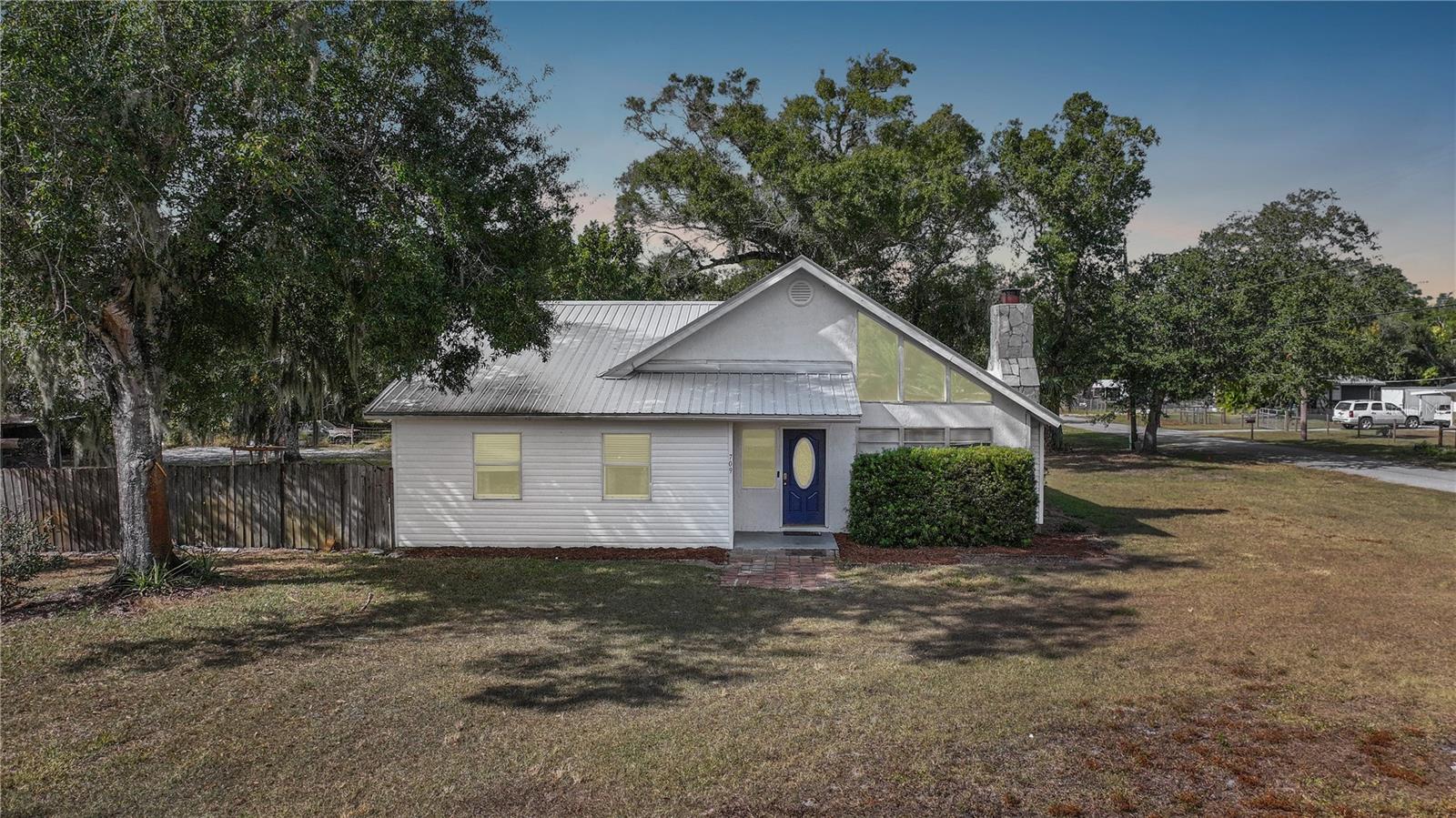 709 N JOHNSON AVE, ARCADIA, FL, 34266