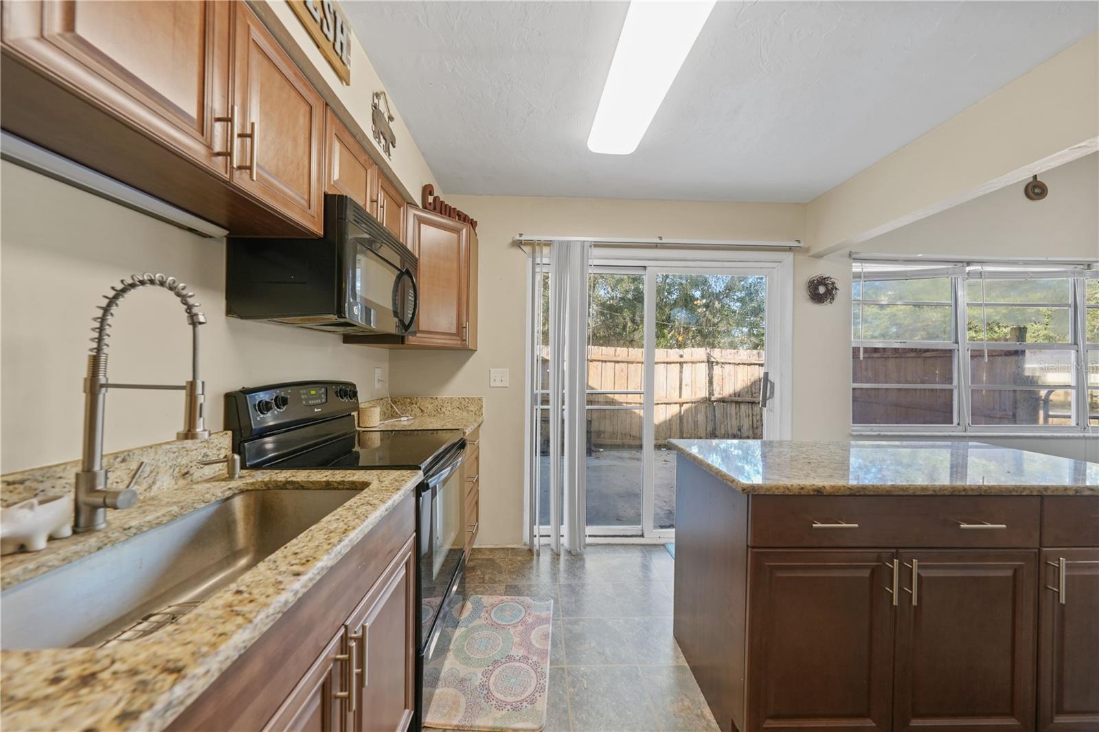 709 N JOHNSON AVE, ARCADIA, FL, 34266