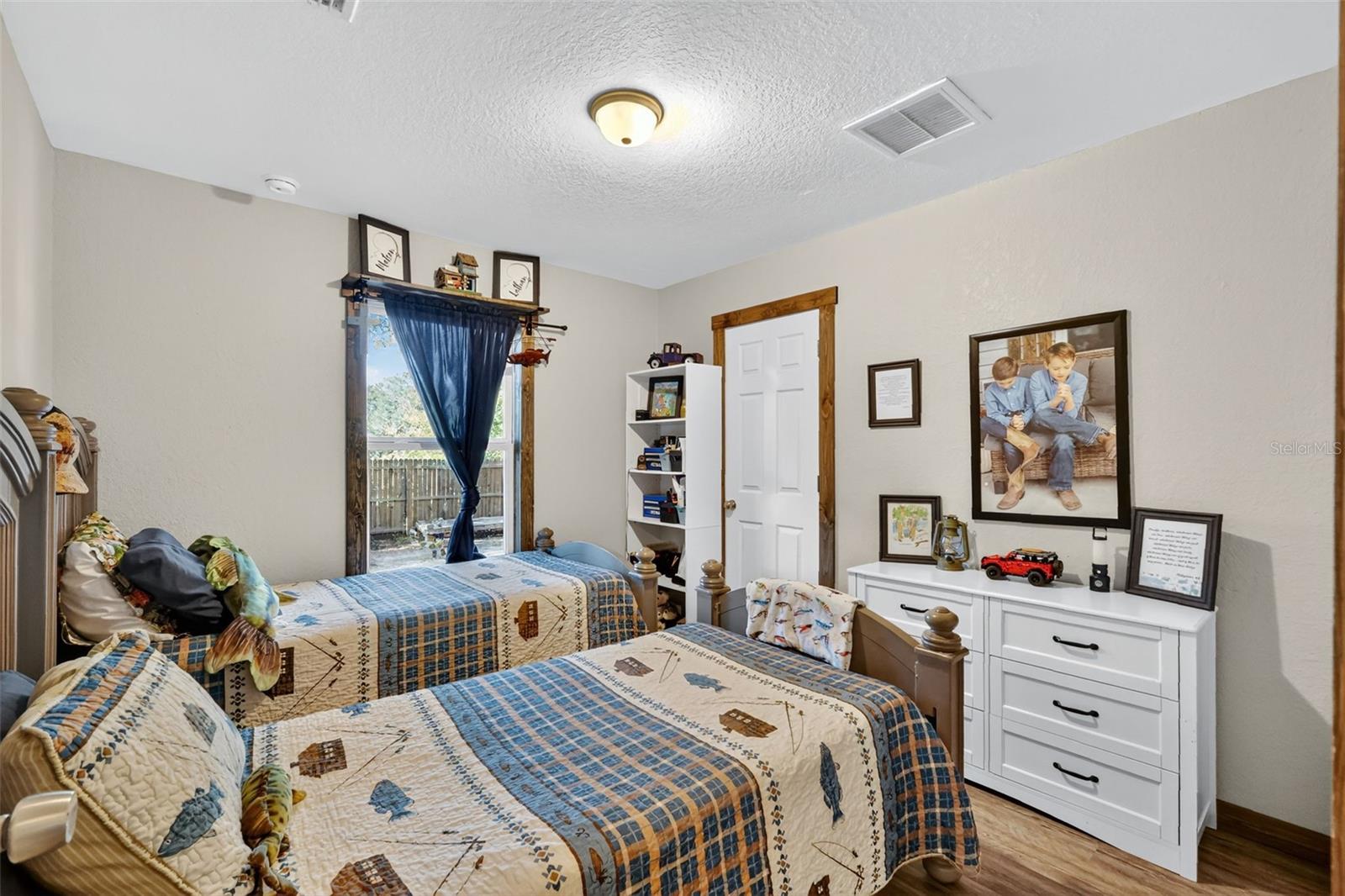 13 BAY COURT RUN, OCKLAWAHA, FL, 32179