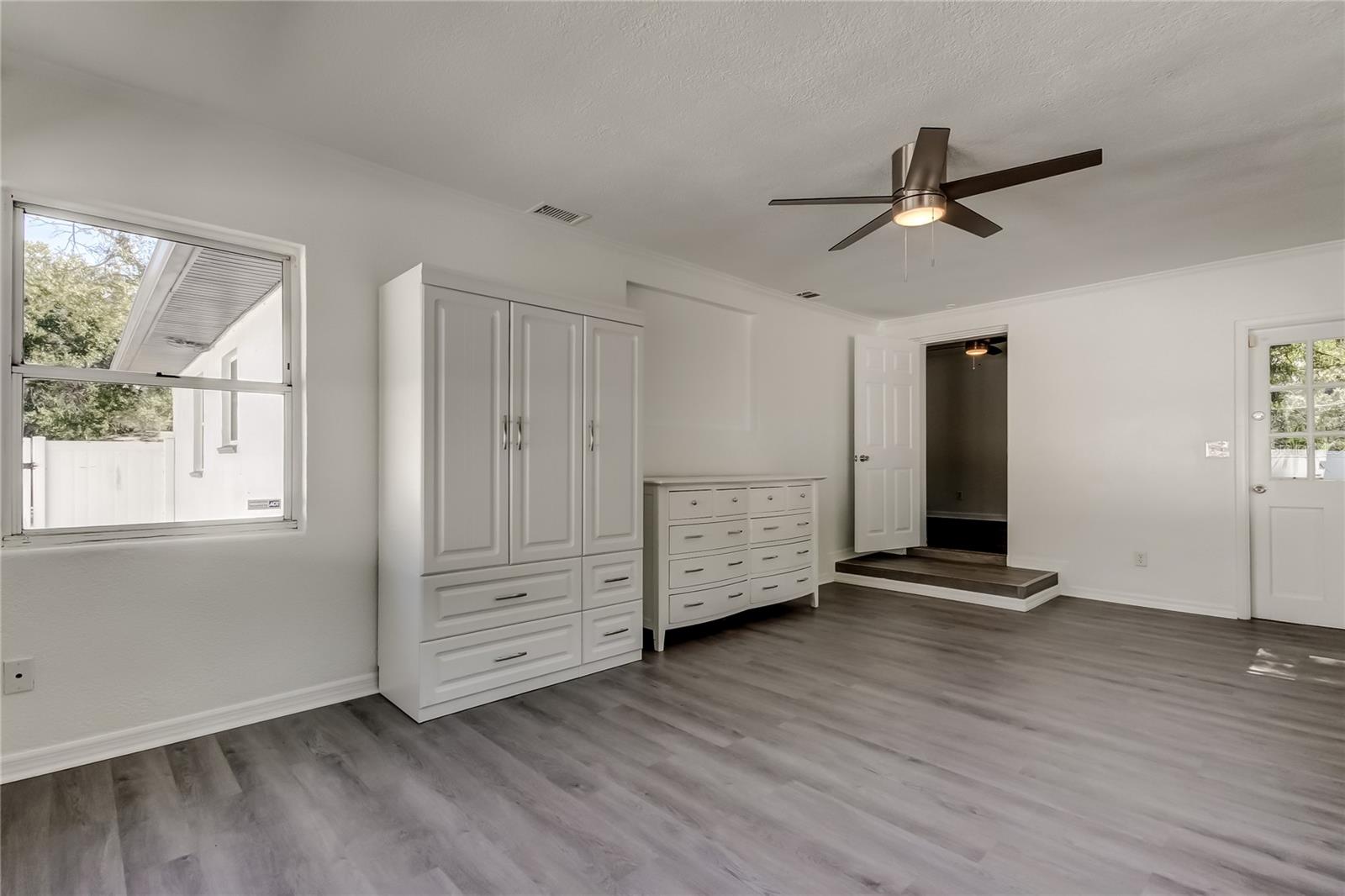 10 S ORION AVE, CLEARWATER, FL, 33765