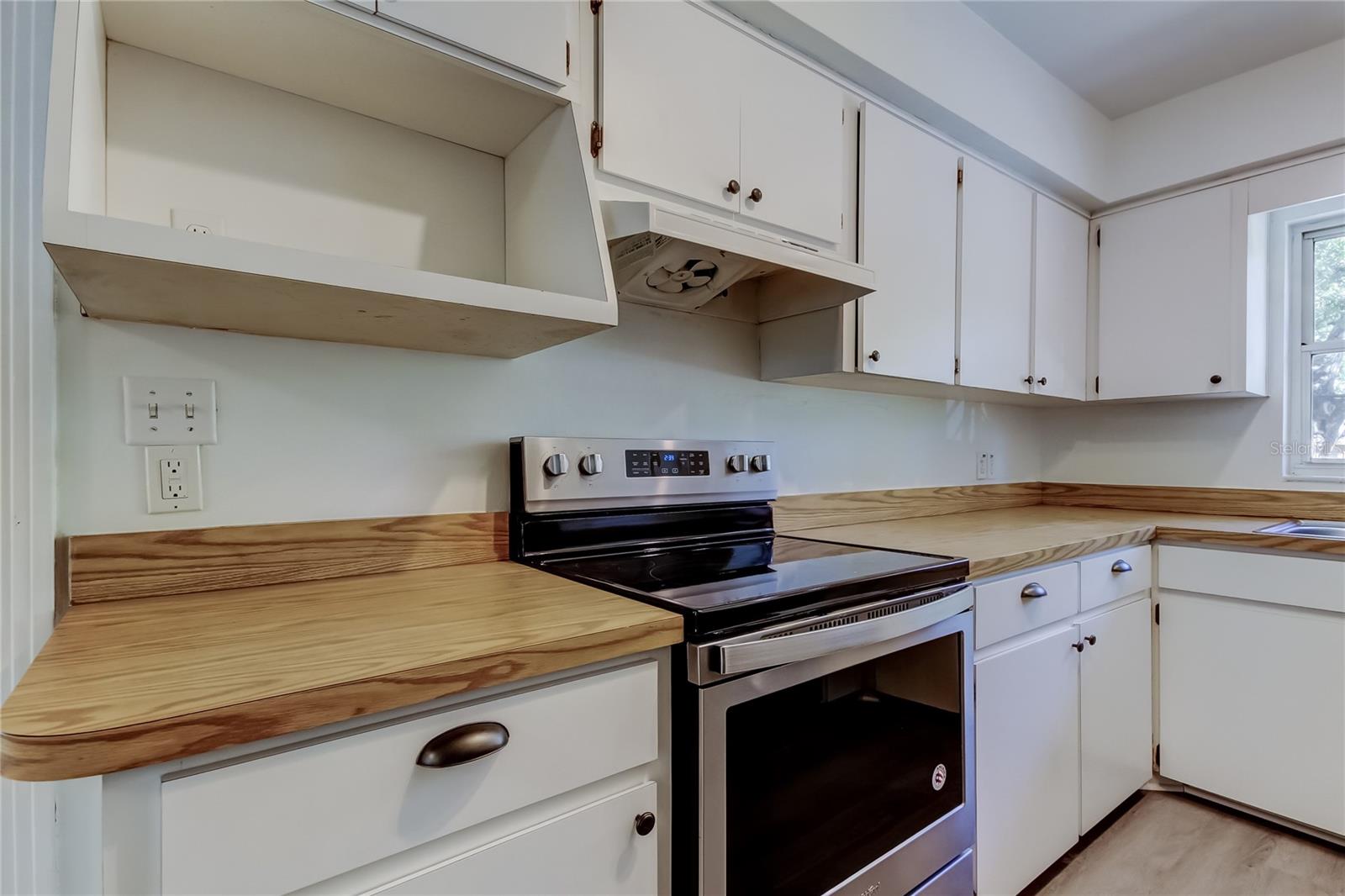 10 S ORION AVE, CLEARWATER, FL, 33765