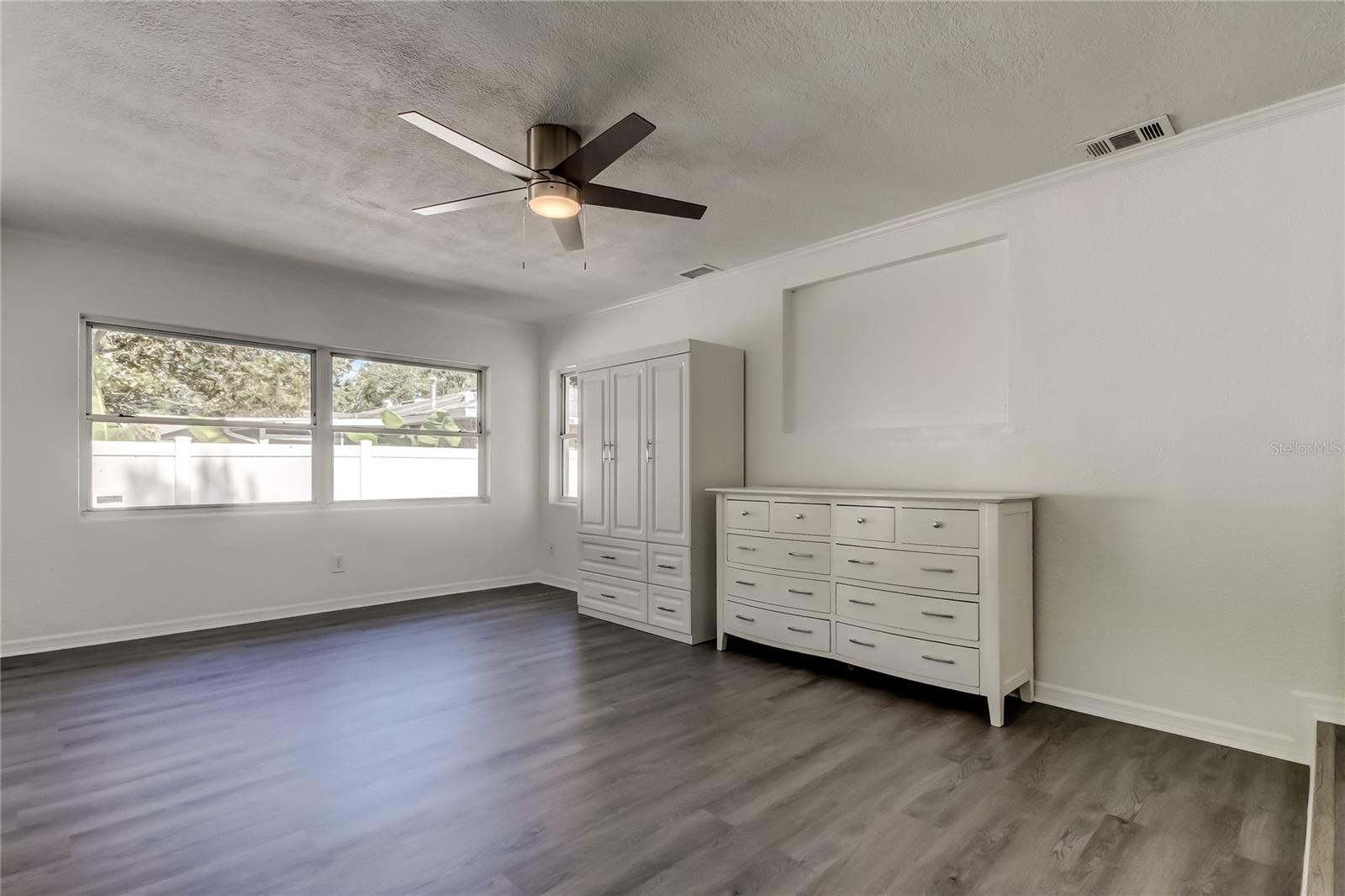 10 S ORION AVE, CLEARWATER, FL, 33765