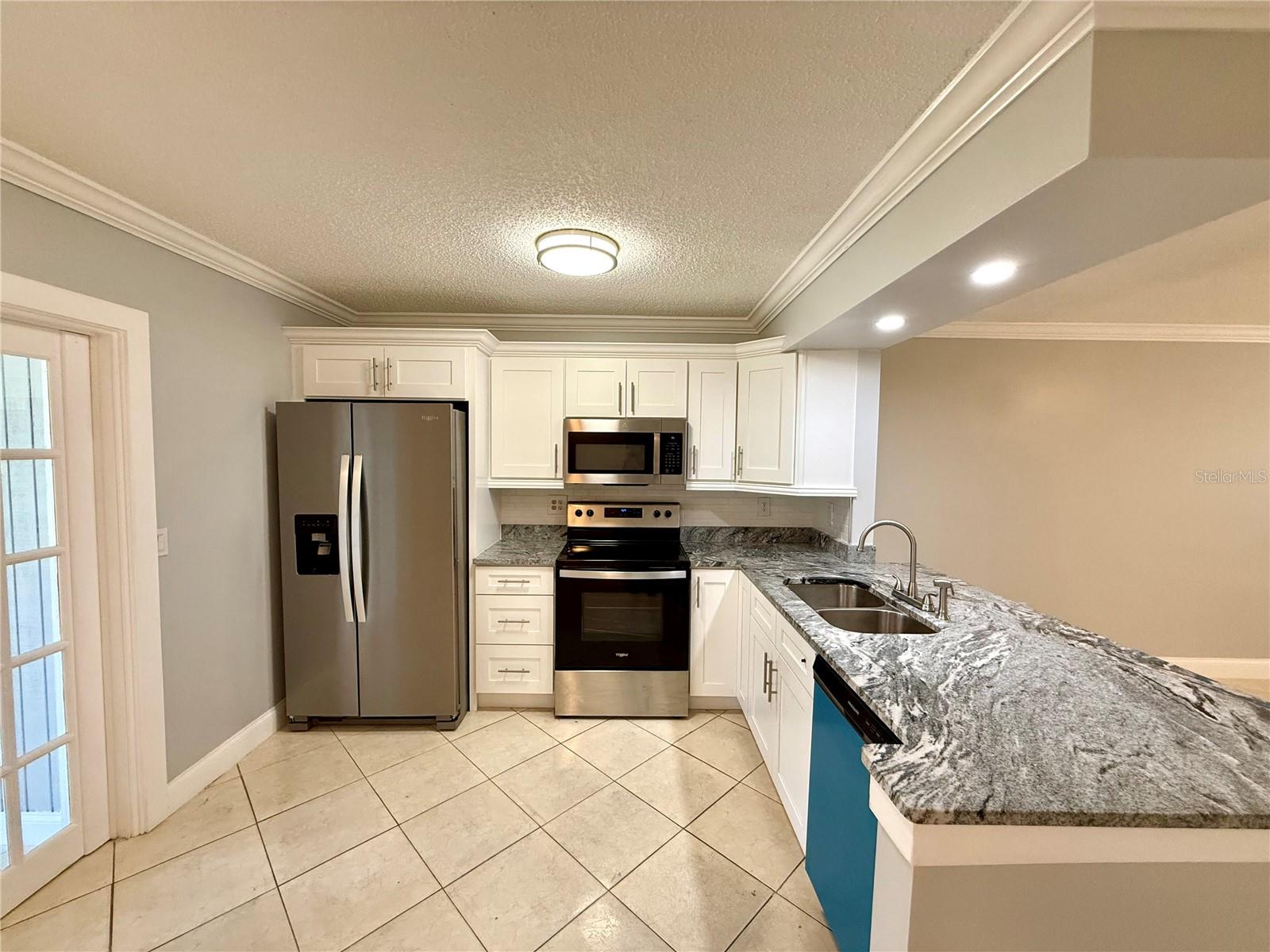 11913 CYPRESS HILL CIR, TAMPA, FL, 33626