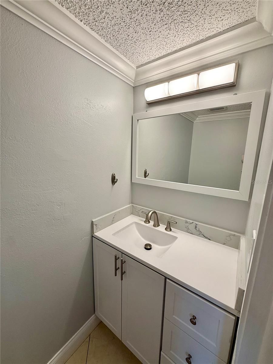 11913 CYPRESS HILL CIR, TAMPA, FL, 33626