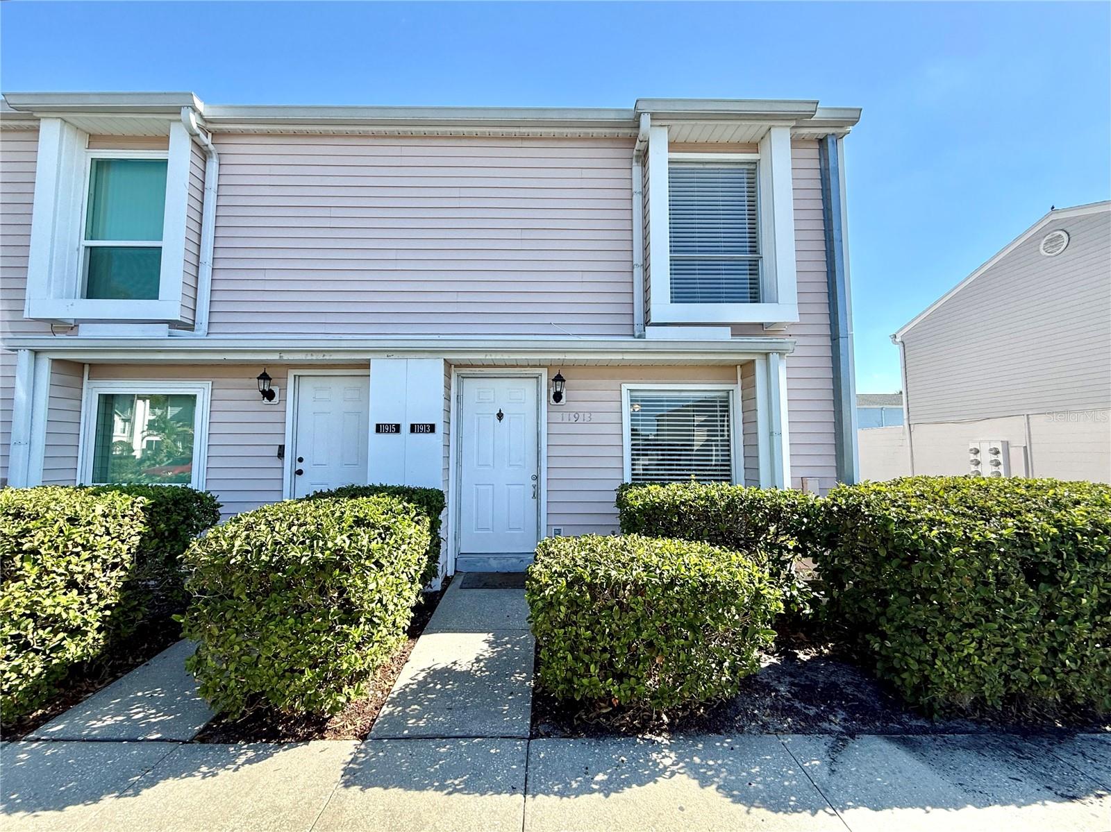 11913 CYPRESS HILL CIR, TAMPA, FL, 33626