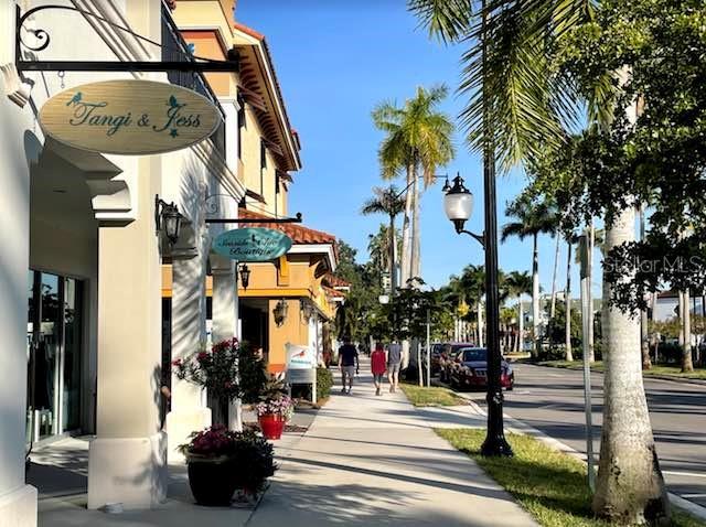 1770 LAKE PL #1770D, VENICE, FL, 34293