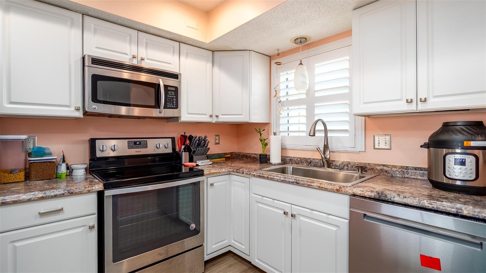 1770 LAKE PL #1770D, VENICE, FL, 34293