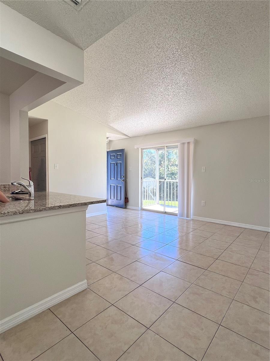 3834 BAY CLUB CIR #203, KISSIMMEE, FL, 34741