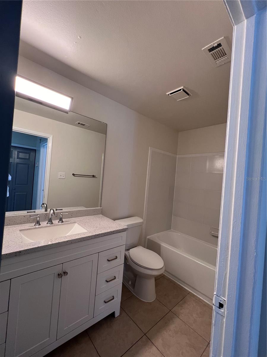 3834 BAY CLUB CIR #203, KISSIMMEE, FL, 34741