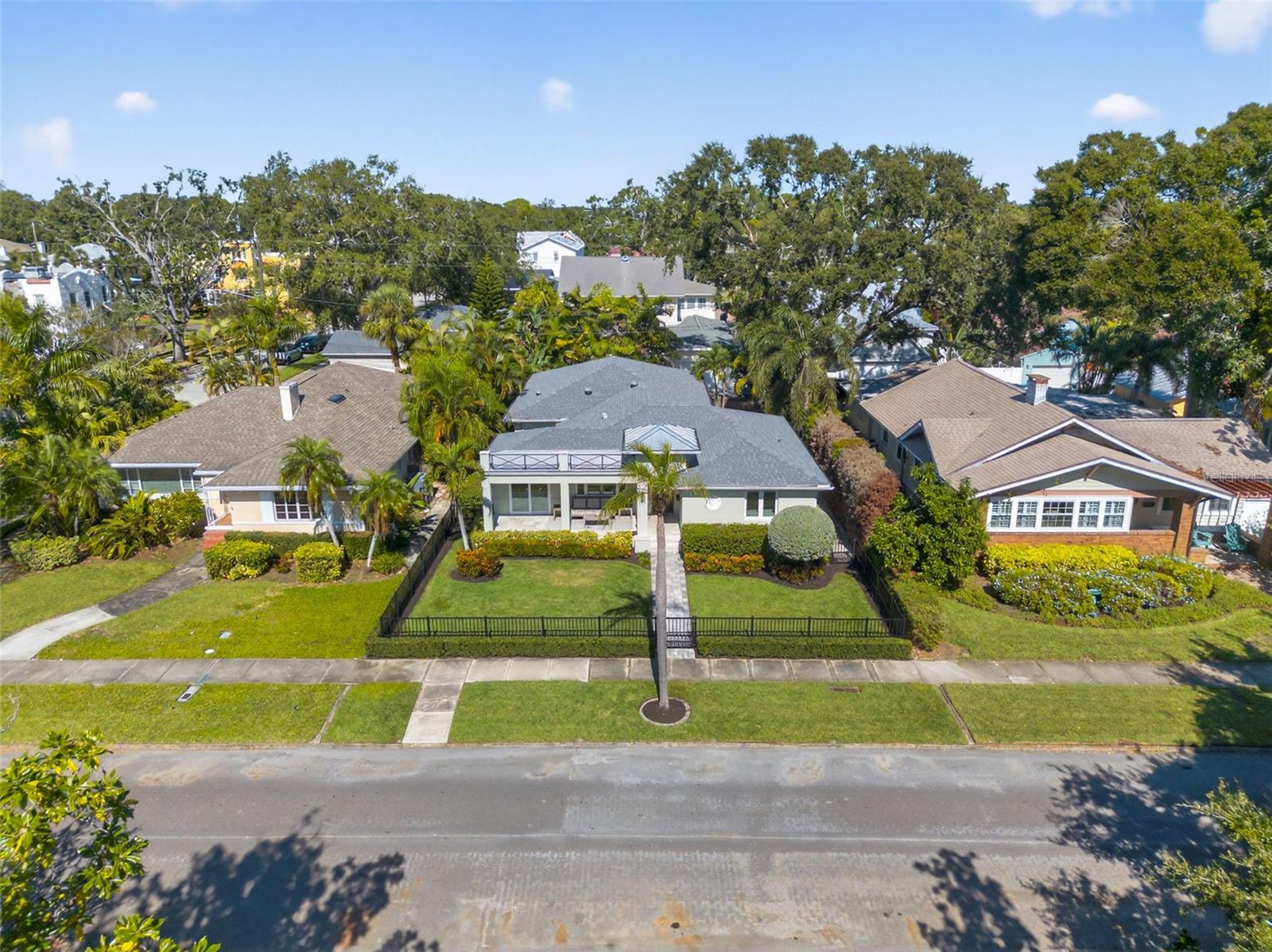 615 15TH AVE NE, ST PETERSBURG, FL, 33704