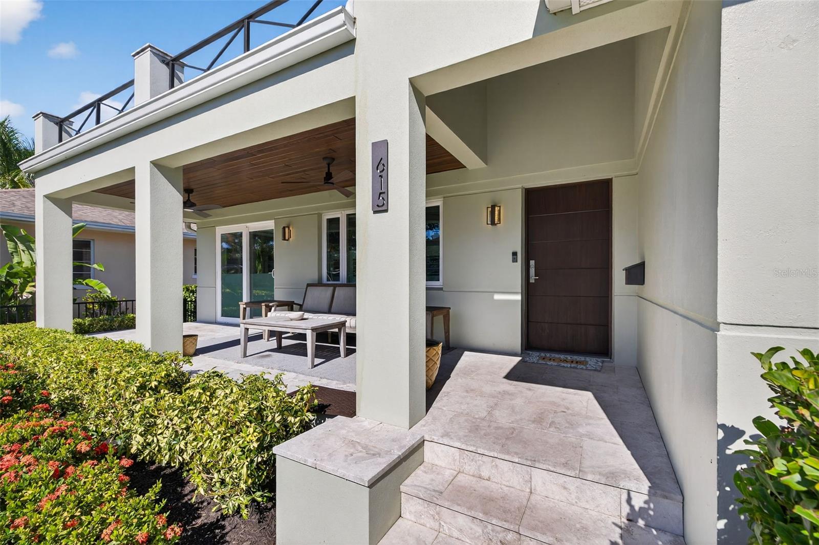 615 15TH AVE NE, ST PETERSBURG, FL, 33704