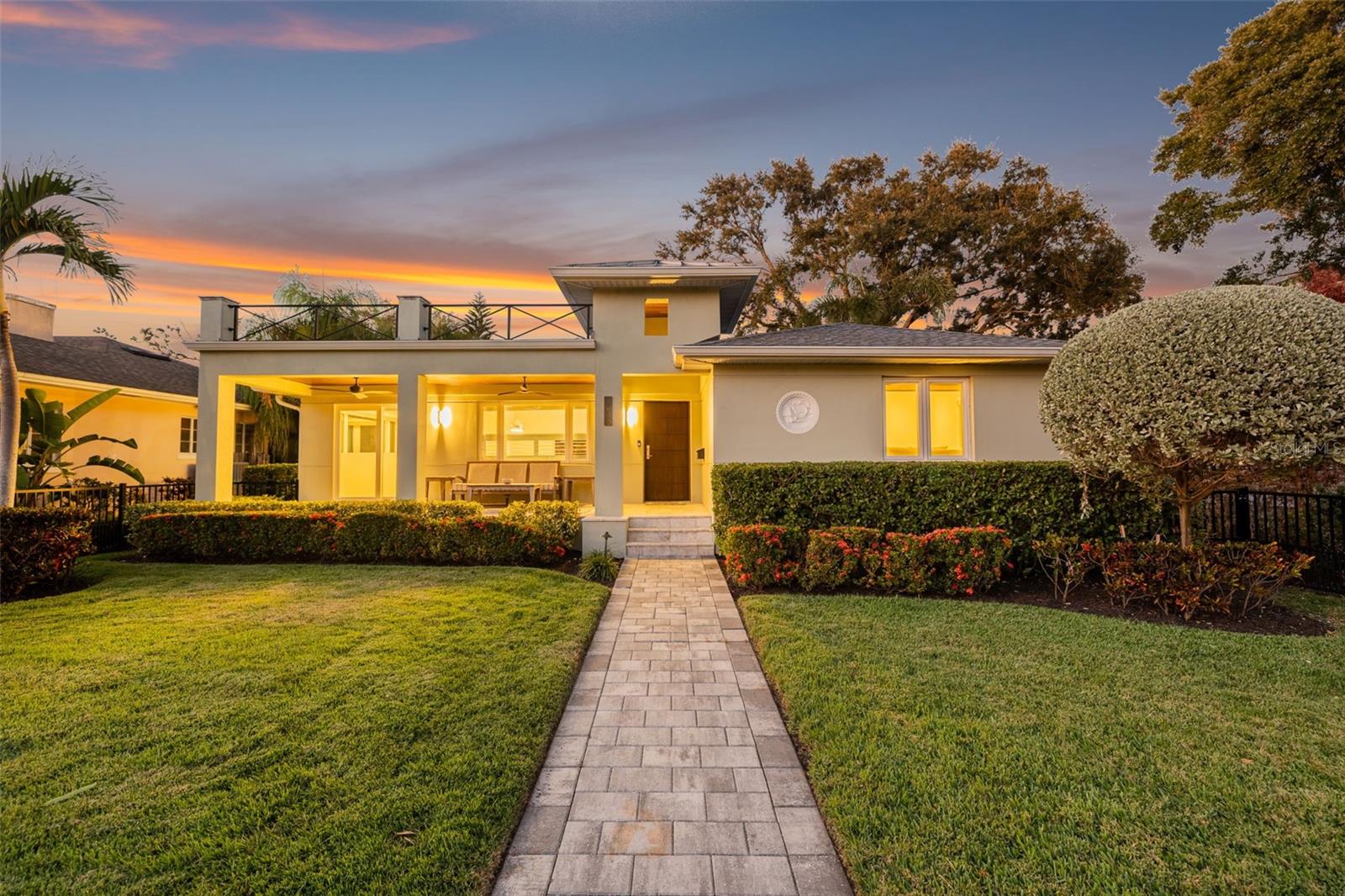 615 15TH AVE NE, ST PETERSBURG, FL, 33704