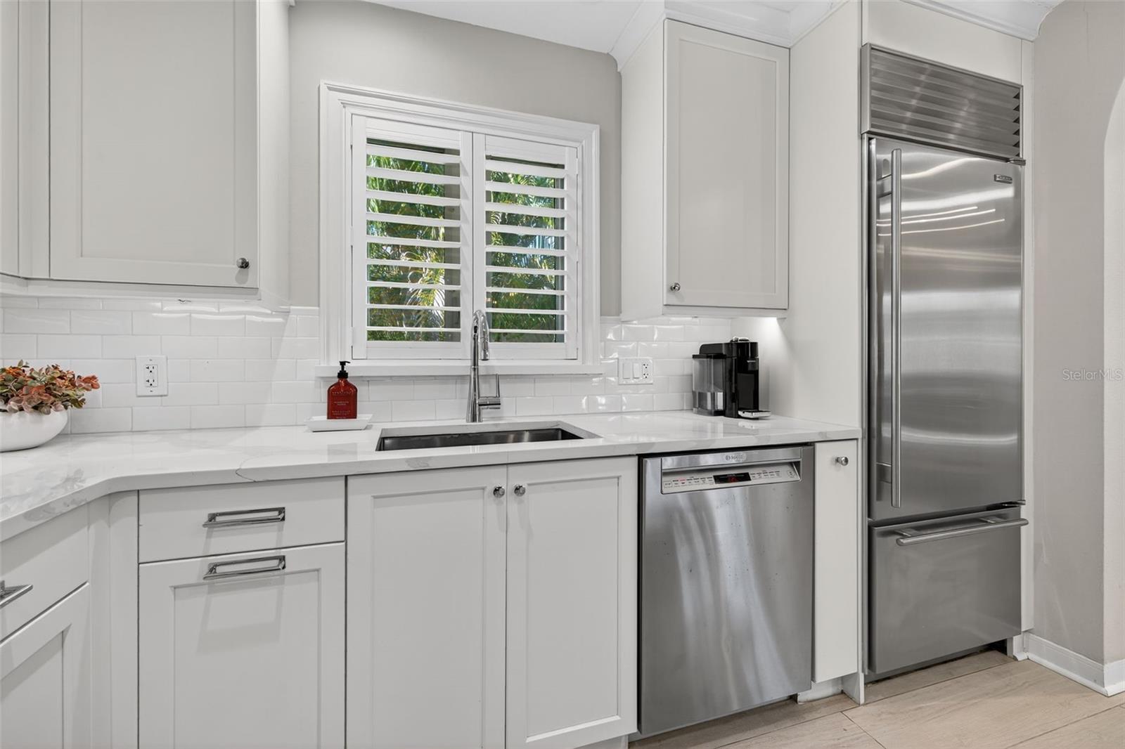 615 15TH AVE NE, ST PETERSBURG, FL, 33704