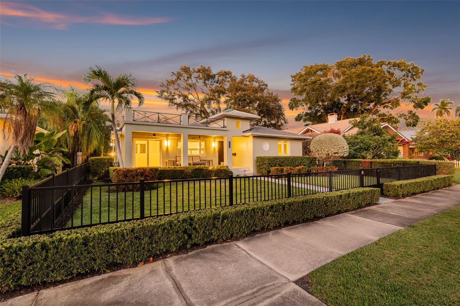 615 15TH AVE NE, ST PETERSBURG, FL, 33704