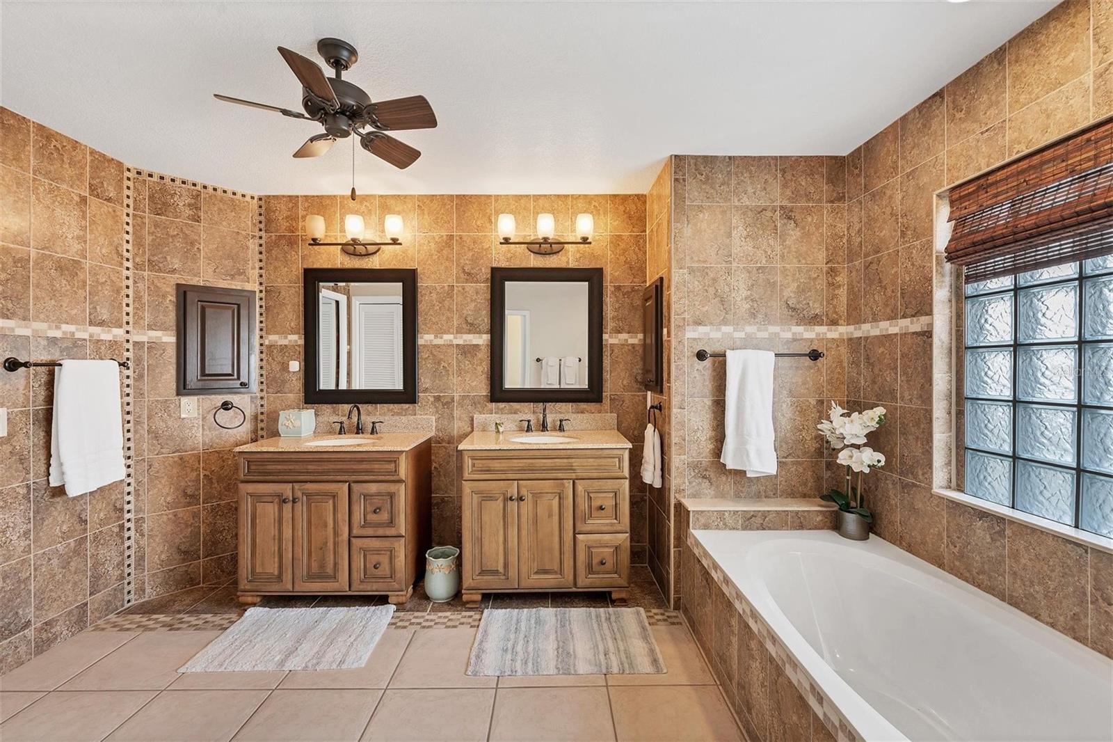 11 AMBERJACK TER, PLACIDA, FL, 33946