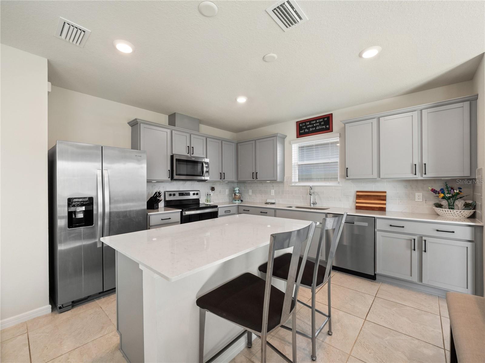 2106 CHARMING AVE, DAVENPORT, FL, 33896